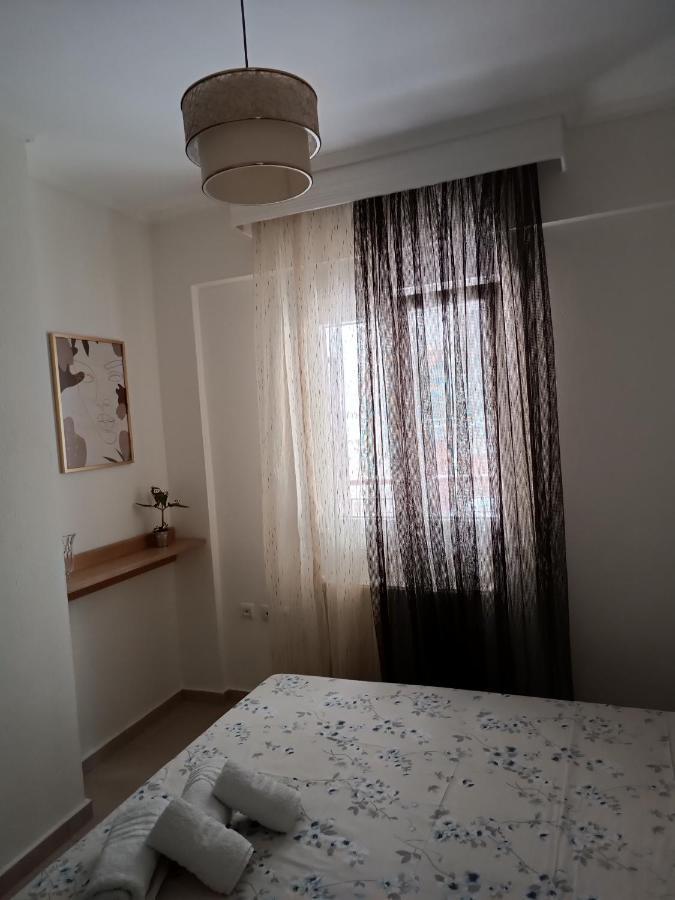 3 Min From Station No2 Private Free Parking * Thessalonique